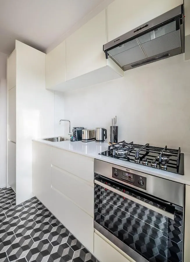 アパート Mini Loft 1 Bedroom 2 Steps From Av Louise ブリュッセル
